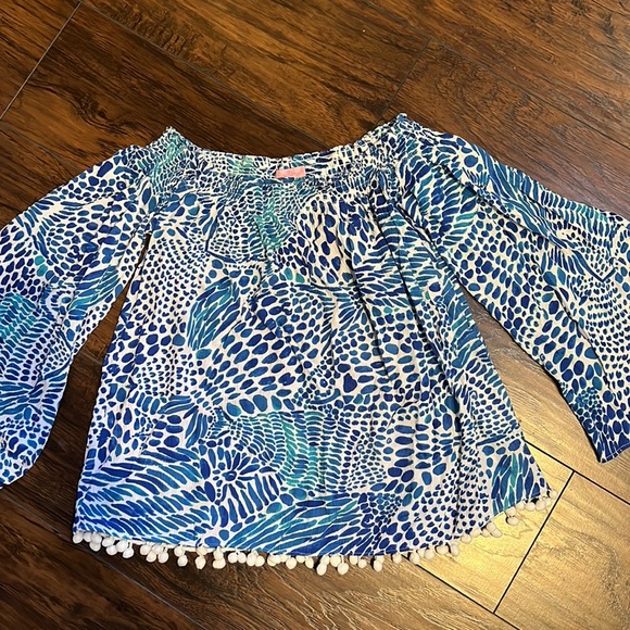 Lilly Pulitzer Nita Top - Picture 3 of 10